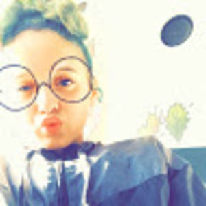 Meet your Posher, Annanda